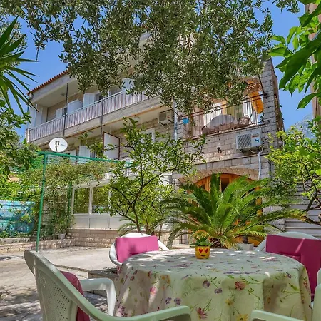 Apartment Marija Makarska